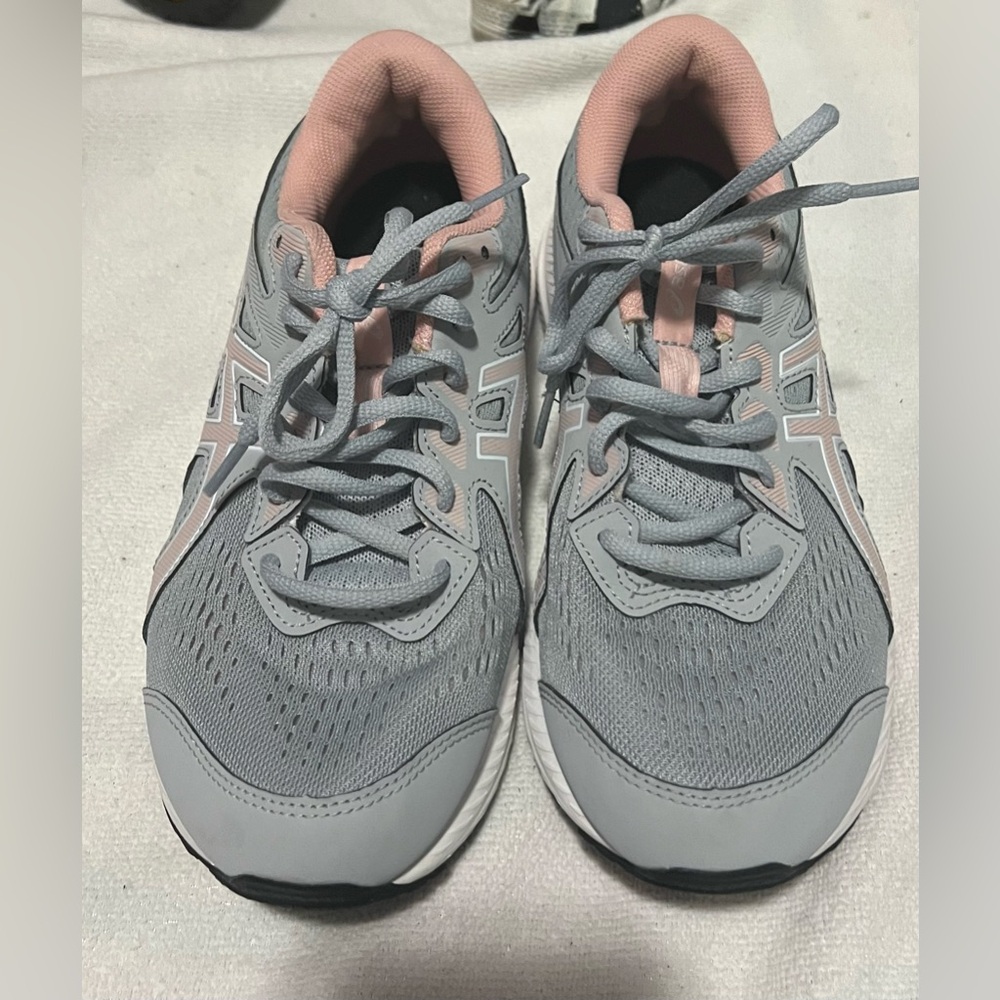 Asics Gray and Pink Women's Running Shoes